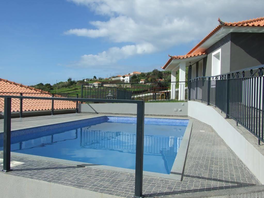 Paraiso Das Flores Estreito Da Calheta Exterior photo